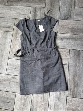 a new day Gray Plaid Cap-Sleeve Sheath Dress
